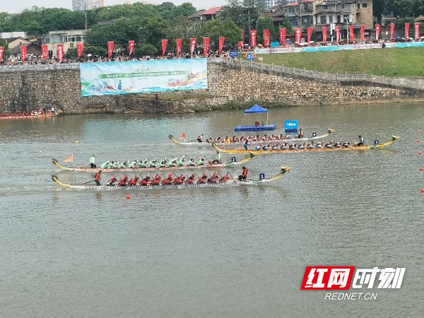 kaiyun-浪遏飞舟！湖南20支龙舟竞渡浏阳河|开福区|汨罗|湖南省|长沙市|总决赛_新浪体育_新浪新闻